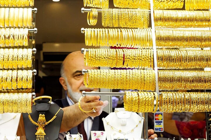 قیمت طلا، سکه و دلار در پنج‌شنبه ۱۵ خرداد/ مثقال طلا ۶۲۸ هزار تومان گران شد