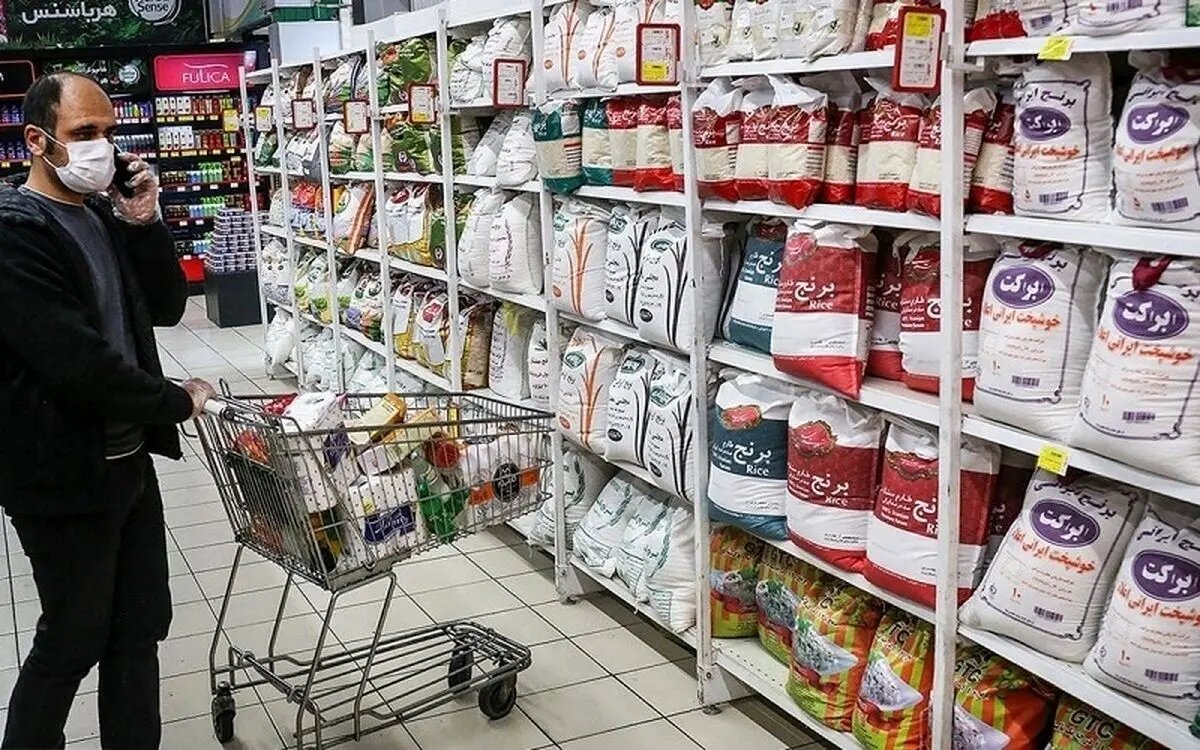 قیمت جدید انواع برنج پاکستانی ۹ مرداد ۱۴۰۵/ کیسه ۱۰ کیلویی برنج پاکستانی درجه یک چند شد؟ + جدول
