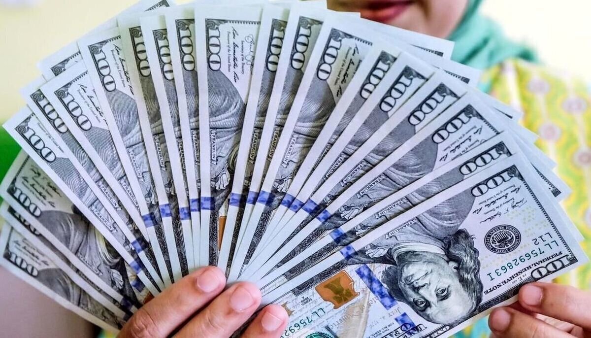تصمیم جدید بانک مرکزی برای بازار ارز/ میزان عرضه در مرحله اول مشخص شد